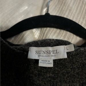 Sunspel Women's Crew Neck Sweater in Beige